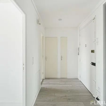 Flexliving - - Mouchez * Parigi